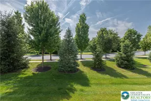 923 King Way, Upper Macungie Township, PA 18031 - Photo 16