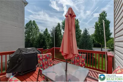 923 King Way, Upper Macungie Township, PA 18031 - Photo 14