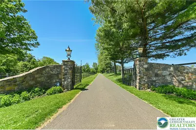 1194 Street Road, Buckingham, PA 18938 - Photo 4