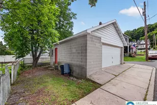 441 W Washington St, Slatington Boro, PA 18080 - Photo 8