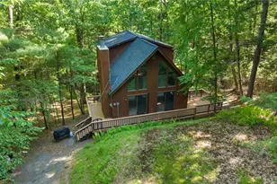 103 Lollipop Ln, Delaware Twp, PA 18328 - Photo 2