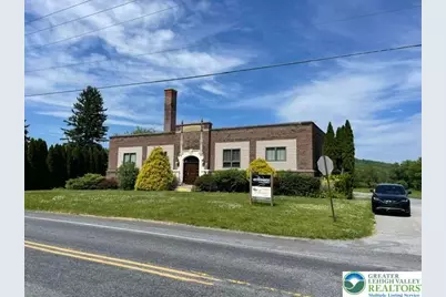 5093 Vera Cruz Road, Emmaus Boro, PA 18049 - Photo 2
