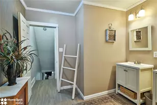 247 Adrain St, Emmaus Boro, PA 18049 - Photo 20