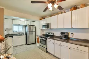 247 Adrain St, Emmaus Boro, PA 18049 - Photo 8