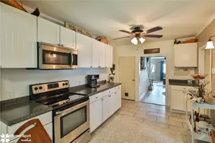 247 Adrain St, Emmaus Boro, PA 18049 - Photo 10
