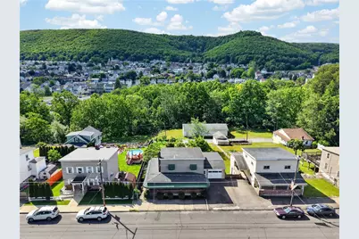 128 W Columbus Avenue, Nesquehoning Boro, PA 18240 - Photo 2