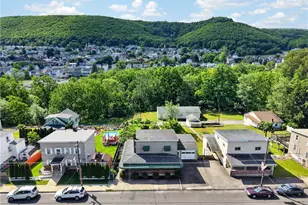 128 W Columbus Ave, Nesquehoning Boro, PA 18240 - Photo 2