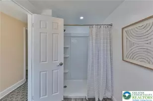 1113 E Emmaus Ave, Allentown City, PA 18103 - Photo 18
