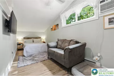 9033 Loop Road, Slatington Boro, PA 18080 - Photo 28