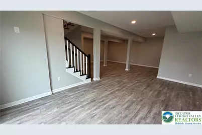 465 Gail Drive, Bushkill Twp, PA 18064 - Photo 32