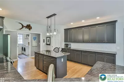 235 Hopewell Drive, Upper Macungie Township, PA 18104 - Photo 28