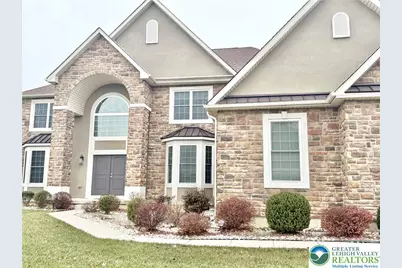 37 Saddle Lane, Palmer Twp, PA 18045 - Photo 2