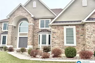37 Saddle Ln, Palmer Twp, PA 18045 - Photo 2