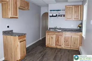 319 Columbia St, Tamaqua, PA 18252 - Photo 6