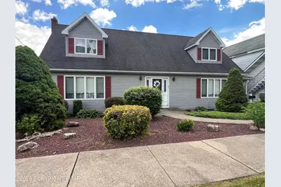 42 E Columbus Avenue, Nesquehoning Boro, PA 18240 - Photo 2
