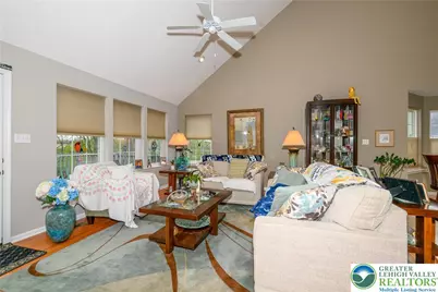 3234 Overlook Drive, Emmaus Boro, PA 18049 - Photo 14