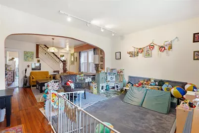 1943 Fairview Avenue, Wilson Boro, PA 18042 - Photo 6