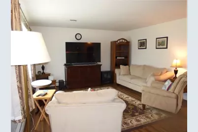 3010 Birch Street, Whitehall Township, PA 18052 - Photo 2