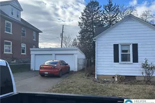 1037 Maple St, Bethlehem City, PA 18018 - Photo 4