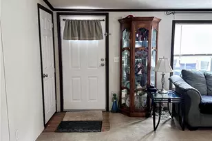 435 Mountain Vlg Dr, Longswamp Twp, PA 18062 - Photo 4