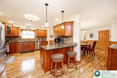 1212 Acacia, Hawley, PA 18428 - Photo 24