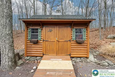 1212 Acacia, Hawley, PA 18428 - Photo 8