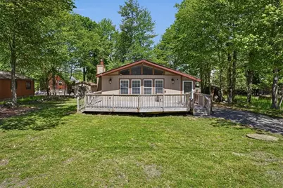 1739 Rolling Hills Drive, Tobyhanna, PA 18466 - Photo 1