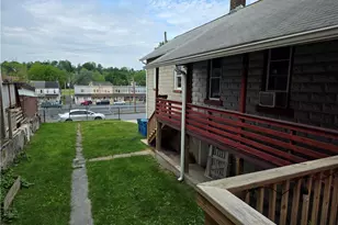 1356 Newport Ave, Northampton Boro, PA 18067 - Photo 6