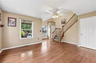 50 Crown Dr, Easton, PA 18040 - Photo 6