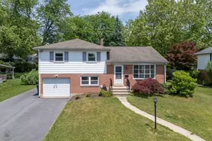 2439 W Congress St, Allentown City, PA 18104 - Photo 1