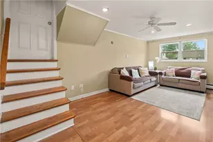 2439 W Congress St, Allentown City, PA 18104 - Photo 14