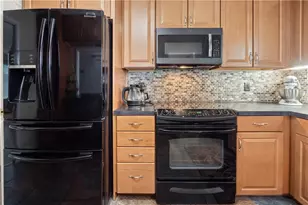 2439 W Congress St, Allentown City, PA 18104 - Photo 4