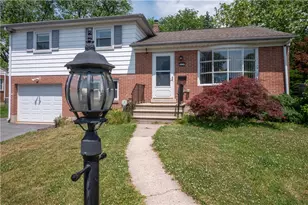 2439 W Congress St, Allentown City, PA 18104 - Photo 30