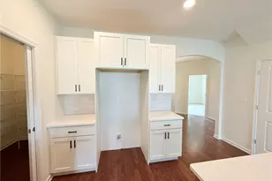 328 Abby Rd, Macungie Boro, PA 18062 - Photo 4