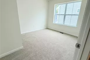 328 Abby Rd, Macungie Boro, PA 18062 - Photo 2
