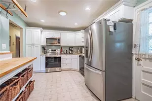 610 Berger St, Emmaus Boro, PA 18049 - Photo 12