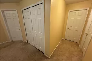1081 Tudor Dr, Upper Macungie Township, PA 18031 - Photo 22