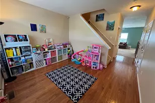 1081 Tudor Dr, Upper Macungie Township, PA 18031 - Photo 6
