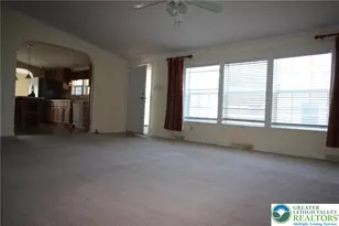 5256 Brunswick Ln, Macungie Boro, PA 18062 - Photo 6