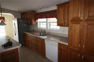 5256 Brunswick Ln, Macungie Boro, PA 18062 - Photo 14