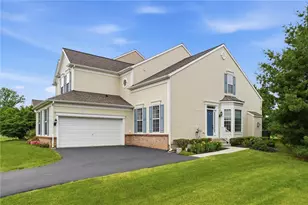 1526 Fox Ln, Upper Macungie Township, PA 18031 - Photo 2