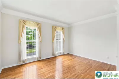 1526 Fox Lane, Upper Macungie Township, PA 18031 - Photo 6