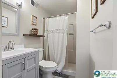 942 Bridge Street, Catasauqua Boro, PA 18032 - Photo 24