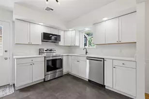 3951 Kenrick Dr, Bethlehem City, PA 18020 - Photo 12