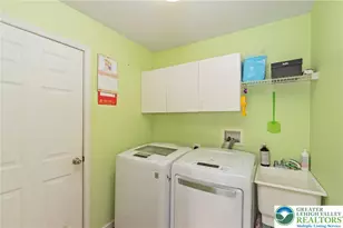 2190 Beechwood St, Upper Macungie Township, PA 18069 - Photo 36