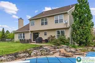 2190 Beechwood St, Upper Macungie Township, PA 18069 - Photo 10
