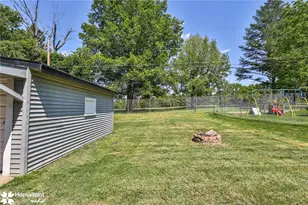 415 Willow Rd, Hellertown Boro, PA 18055 - Photo 26