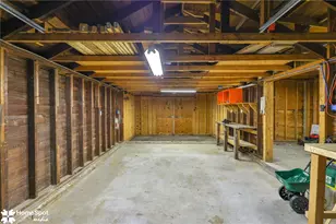 415 Willow Rd, Hellertown Boro, PA 18055 - Photo 6
