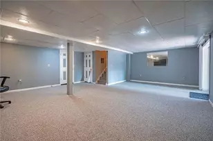 1601 Harding Cir, Whitehall Township, PA 18052 - Photo 36