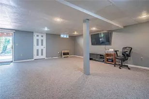 1601 Harding Cir, Whitehall Township, PA 18052 - Photo 34